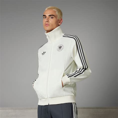 adidas beckenbauer jacke weiß|Adidas Beckenbauer tracksuit.